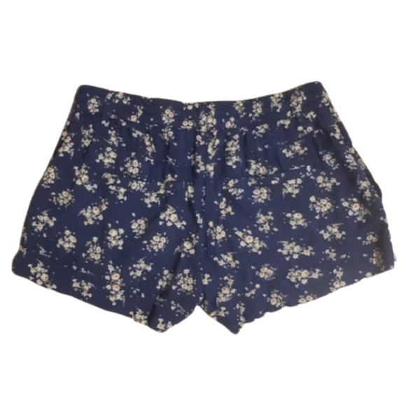 EUC Forever 21 Blue Floral Size 31 Shorts with Pockets Drawstring Waist - Picture 12 of 16
